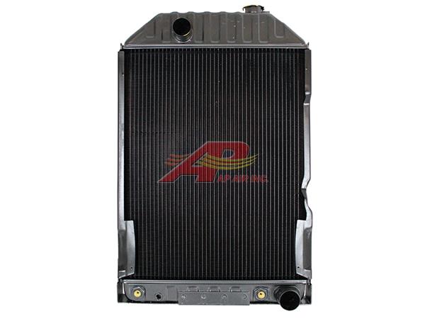 82980245 - Ford/New Holland Radiator