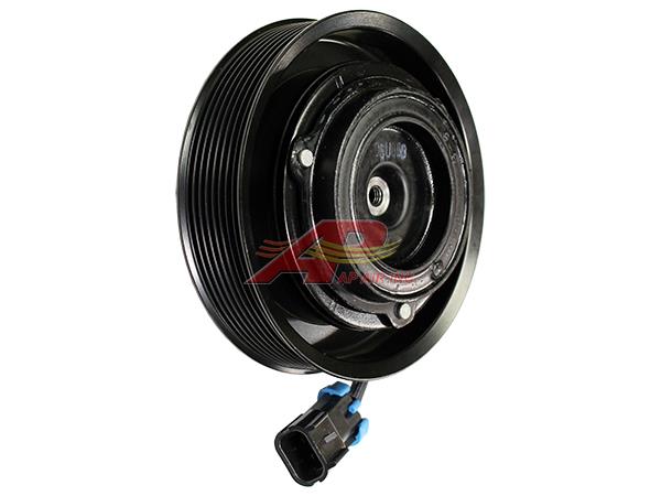 New Denso 10SRE18C Clutch with Hub, Pulley, Coil and Dust Cover - Rubber Style Hub